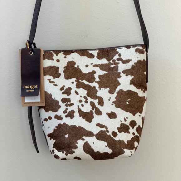 Margot New York Kaye Mini Bucket Crossbody Cowhide Shoulder Bag - Picture 5 of 13